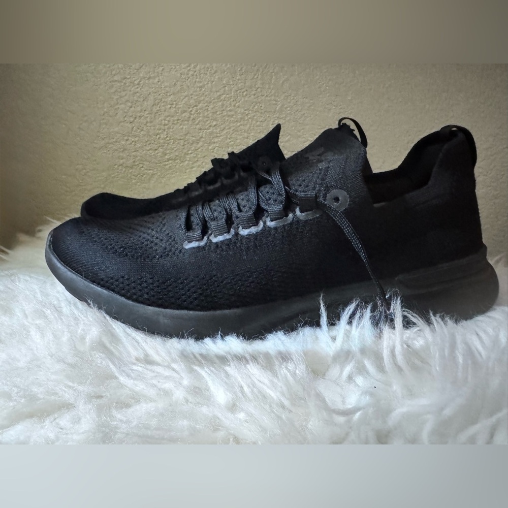 Womens black APL (Athletic Propulsion Labs) TechLoom Breeze running sneakers
